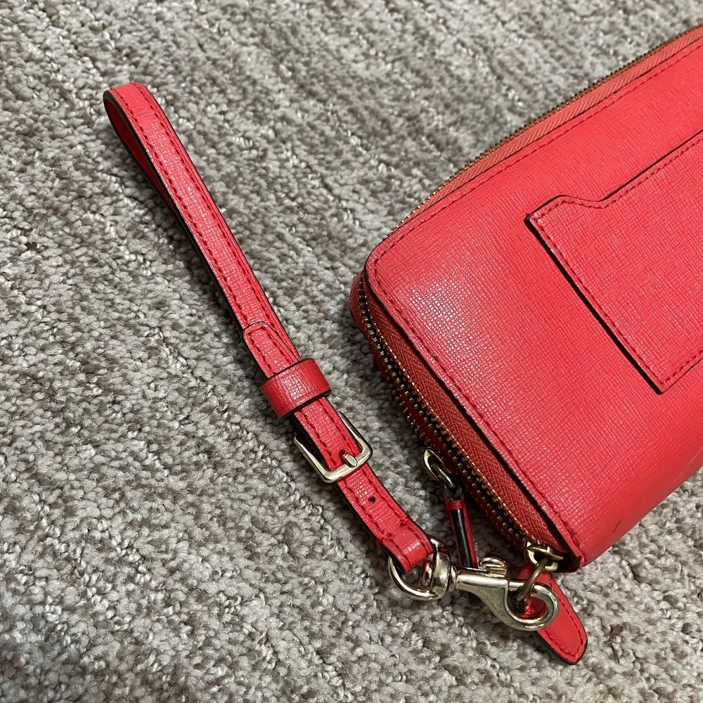 Coach Coral Wristlet Small Bag‎ Zipper Clutch